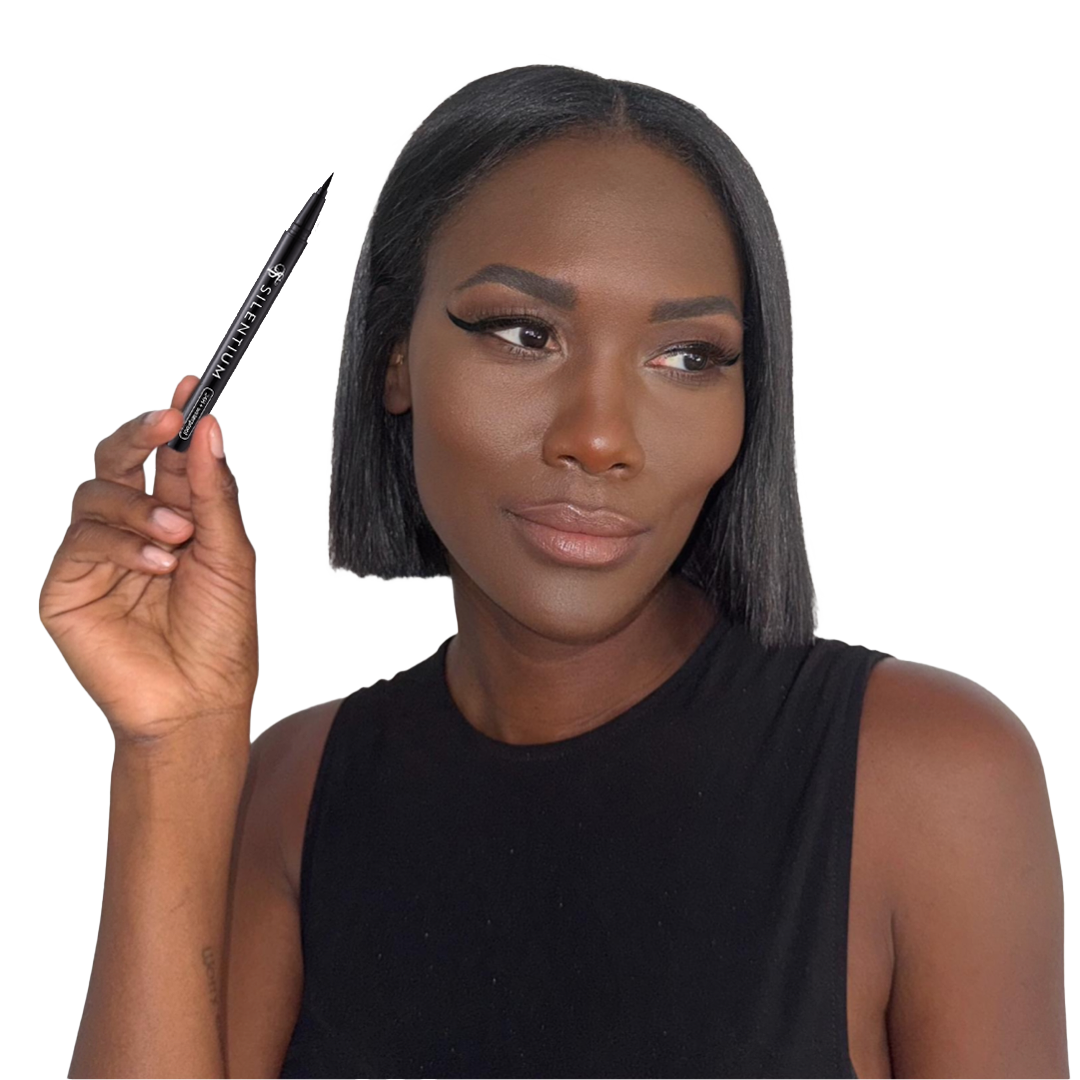 Definition Noir — Liquid Precision Eyeliner